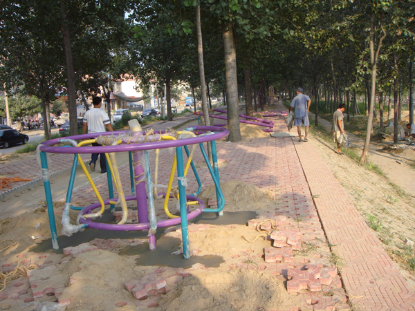 東明縣萬(wàn)福公園健身器材 